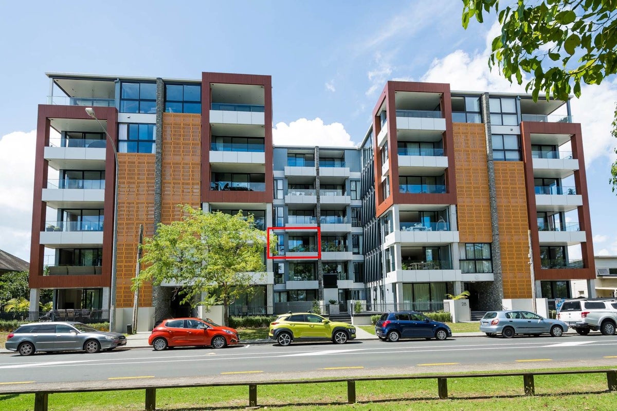203/28 Killarney Street, Takapuna, Auckland - Carousel 1