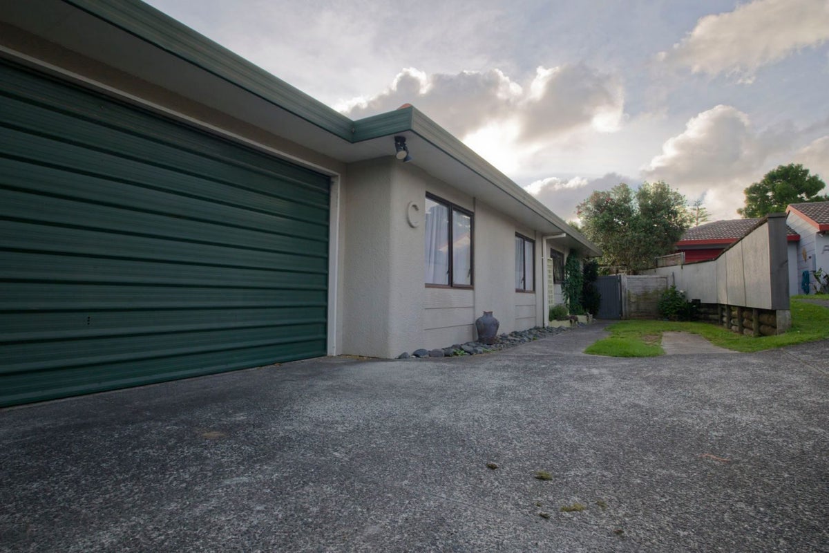 72C Bellevue Road, Brookfield, Tauranga - Carousel 2