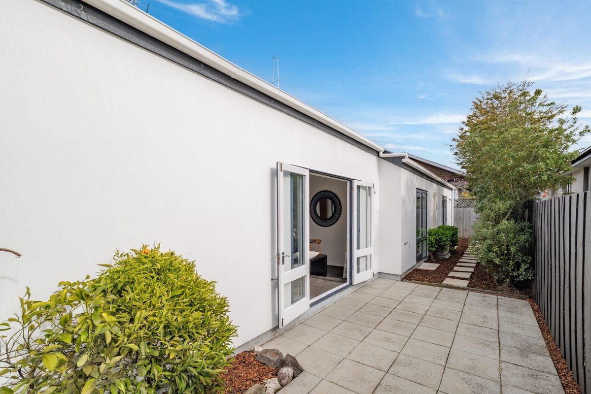 469 Durham Street North, St Albans, Christchurch - Carousel 13