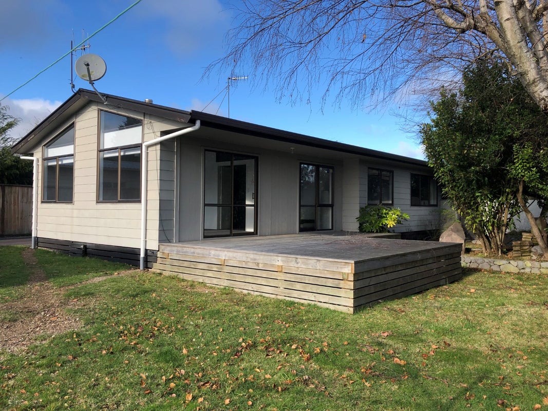 143 Richmond Avenue, Richmond Heights, Taupo - Carousel 1