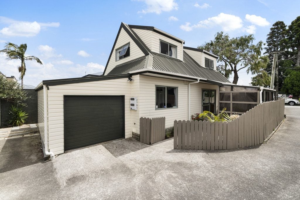 116 Riversdale Road, Avondale, Auckland - Carousel 17