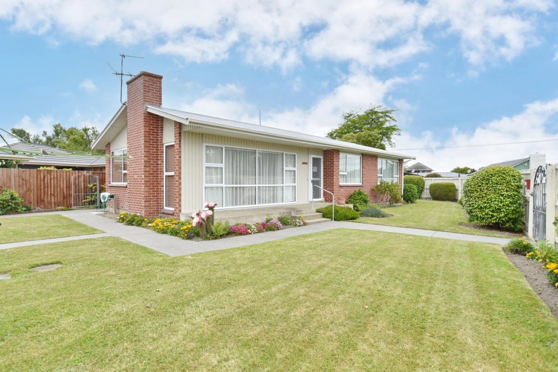 2 Aintree Street, Bishopdale, Christchurch - Carousel 2