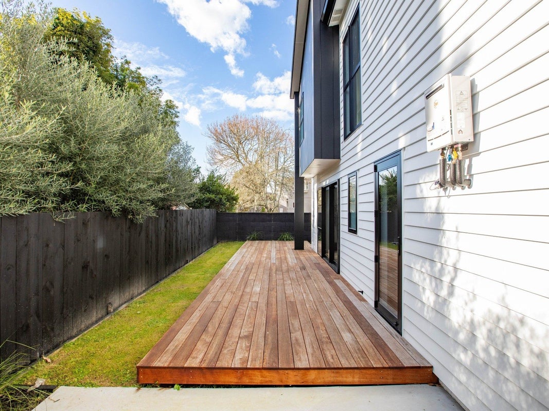 4/11 Comries Road, Chartwell, Hamilton - Carousel 2