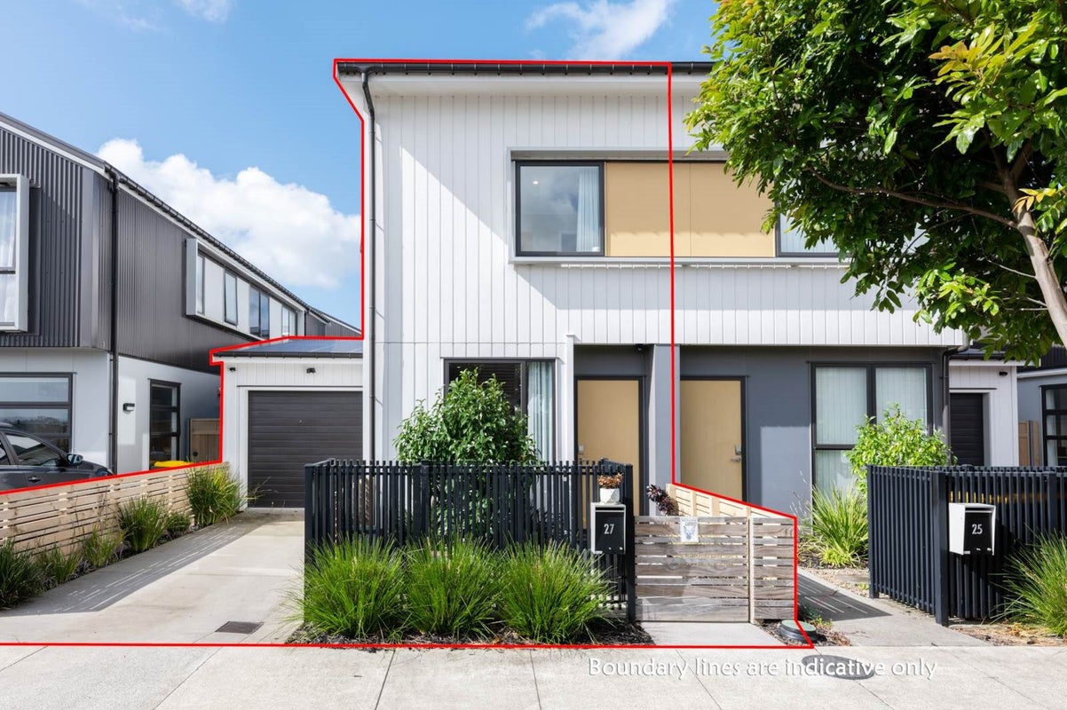 27 Pukewhero Rise, Westgate, Auckland - Carousel 2