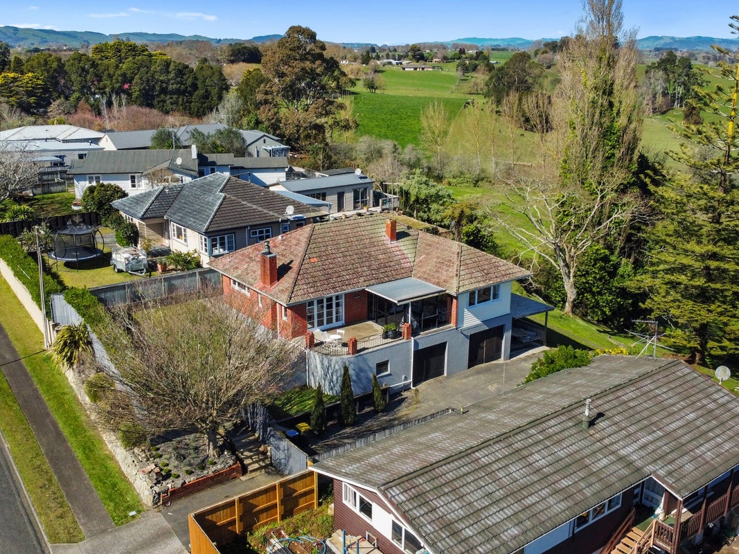 1452 Cambridge Road, Te Awamutu, Waipa, Waikato - Carousel 1