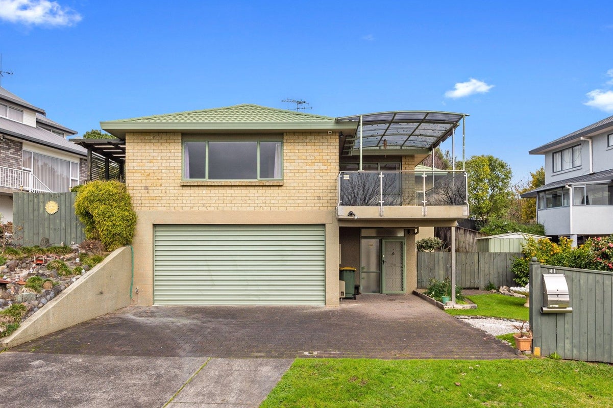 41 Western Heights Drive, Western Heights, Hamilton - Carousel 13