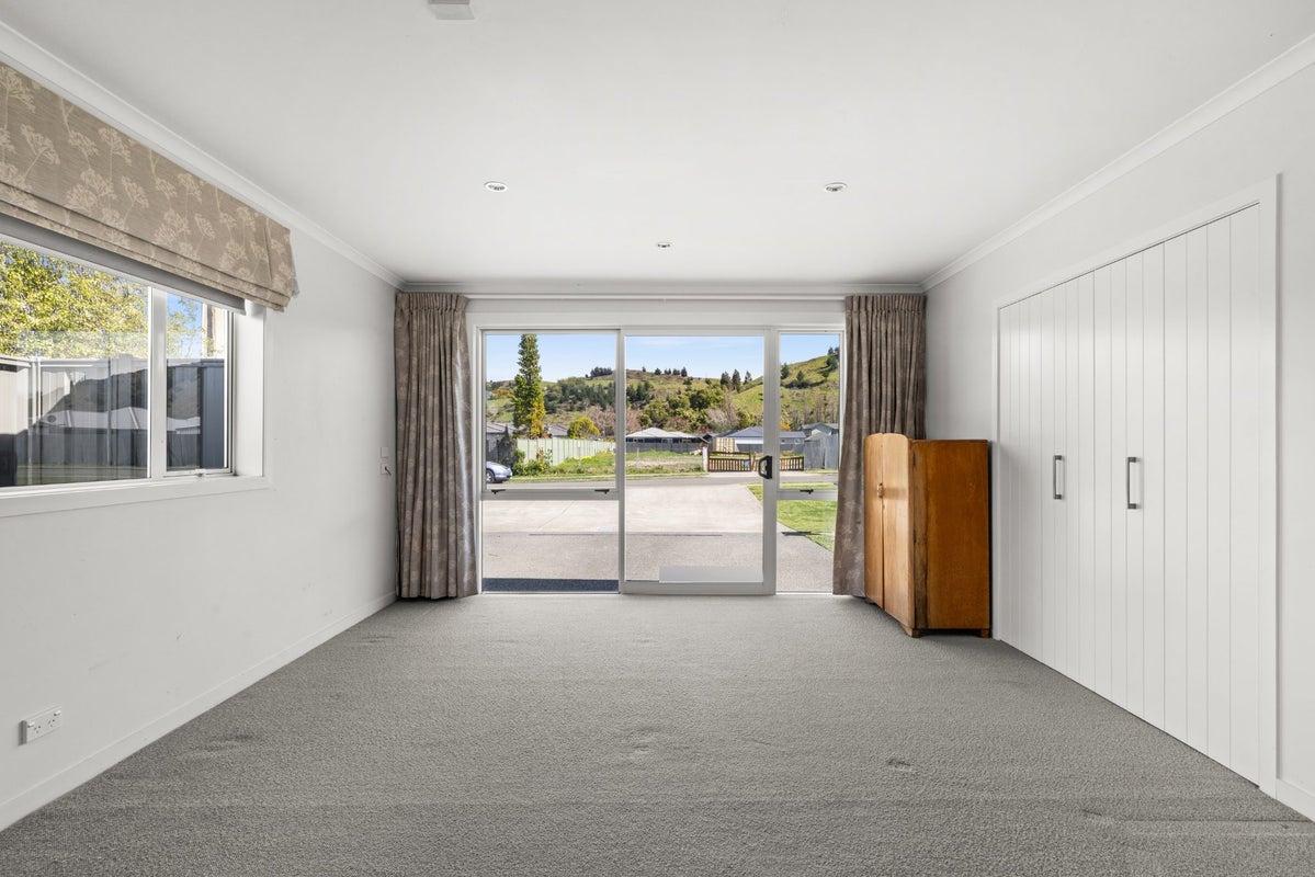 10A West Place, Greenmeadows, Napier, Hawke's Bay - Carousel 21