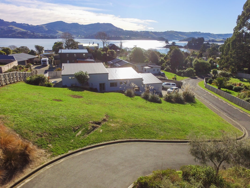 26 Clearwater Street, Broad Bay, Dunedin - Carousel 1