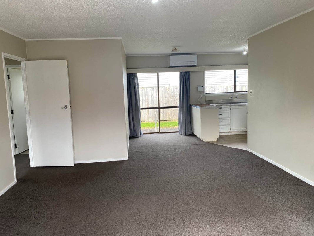 2/46 Myers Road, Manurewa East, Auckland - Carousel 2