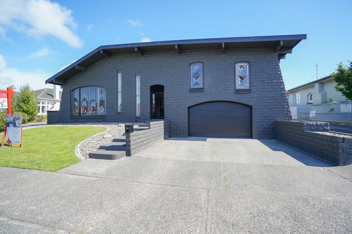 78 Islington Street, Turnbull Thomson Park, Invercargill - Carousel 1