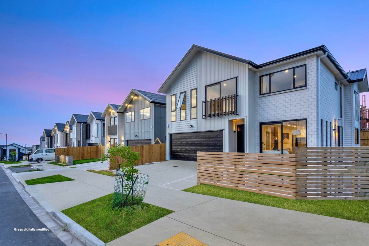 24 Rathmines Road, Flat Bush, Auckland - Carousel 2