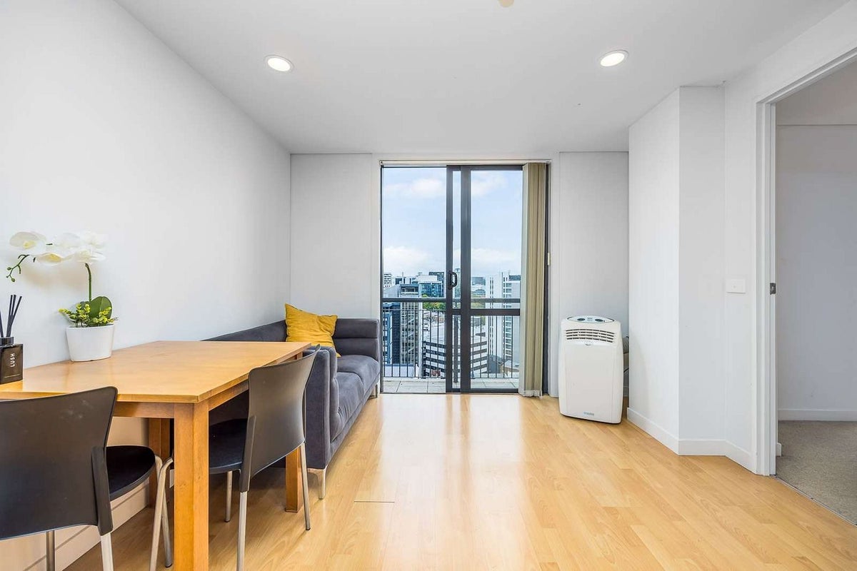 1003/76 Wakefield Street, Auckland Central, Auckland - Carousel 2