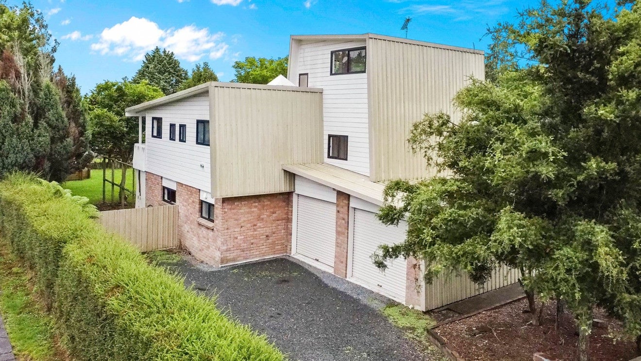 12 Benella Street, Tokoroa, Tokoroa - Carousel 2
