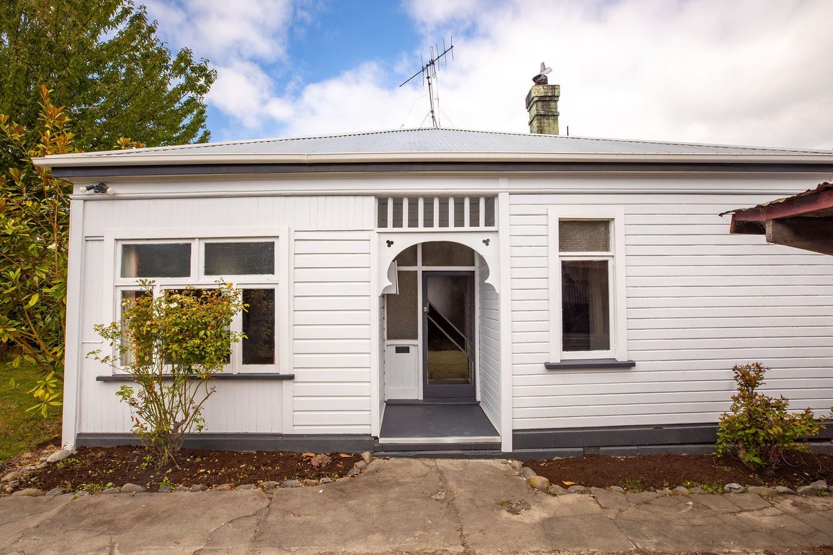 8 Matilda Street, Seaview, Timaru - Carousel 2