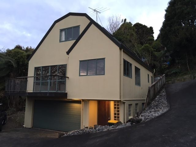 17 Barker Rise, Northcross, Auckland - Carousel 1