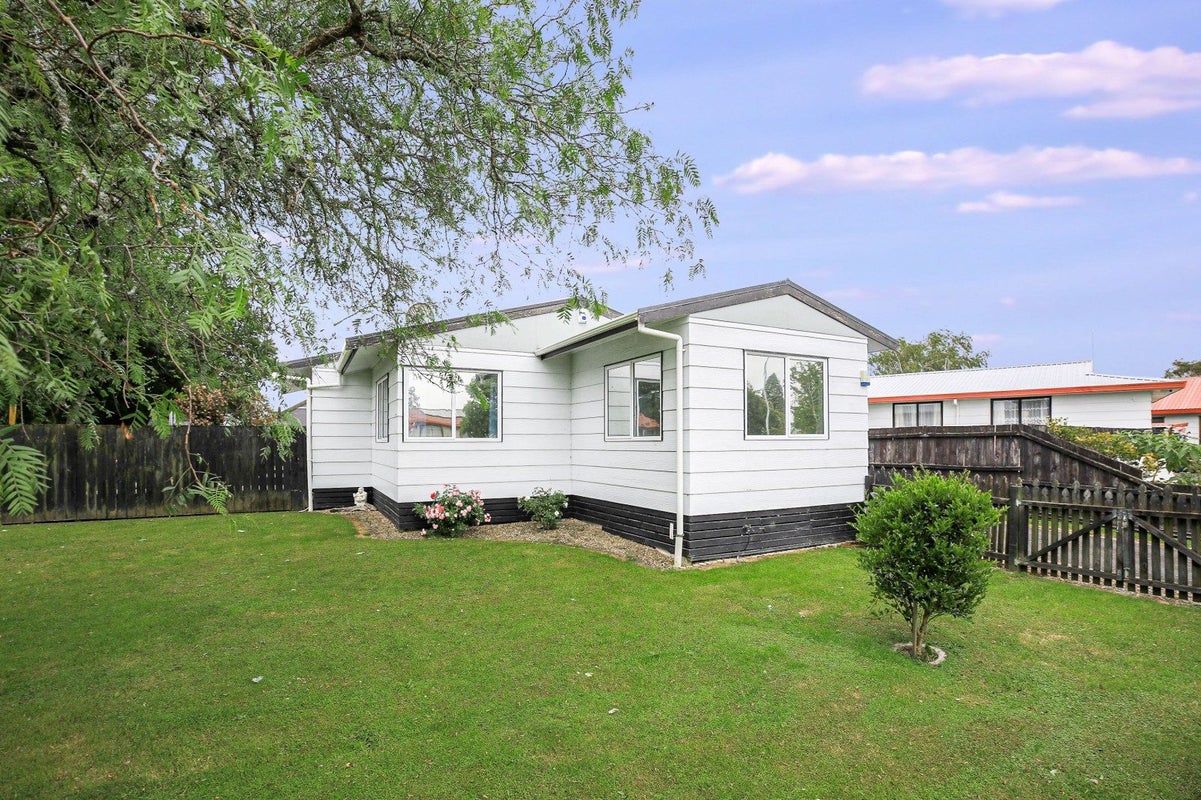 80 Dominion Road, Nawton, Hamilton - Carousel 2