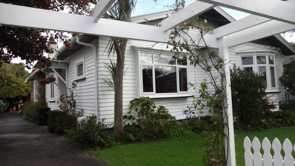 9 Hathaway Avenue, Boulcott, Lower Hutt - Carousel 2