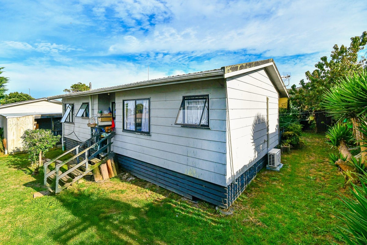6/114 Finlayson Avenue, Clendon Park, Auckland - Carousel 6