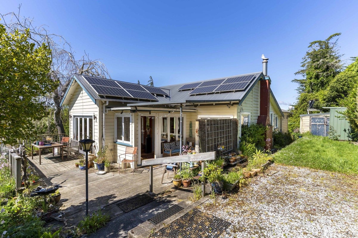 51 Russell Road, Seacliff, Waikouaiti - Carousel 1