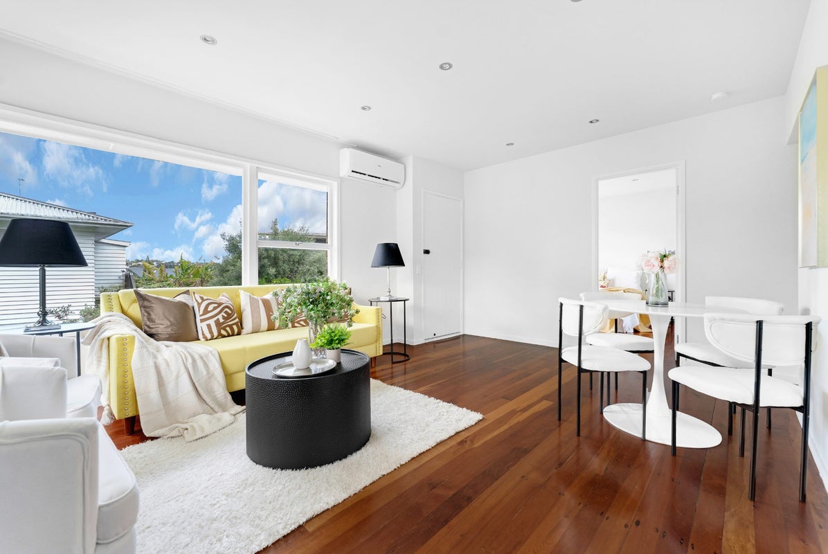 2/180 Archers Road, Glenfield, Auckland - Carousel 2