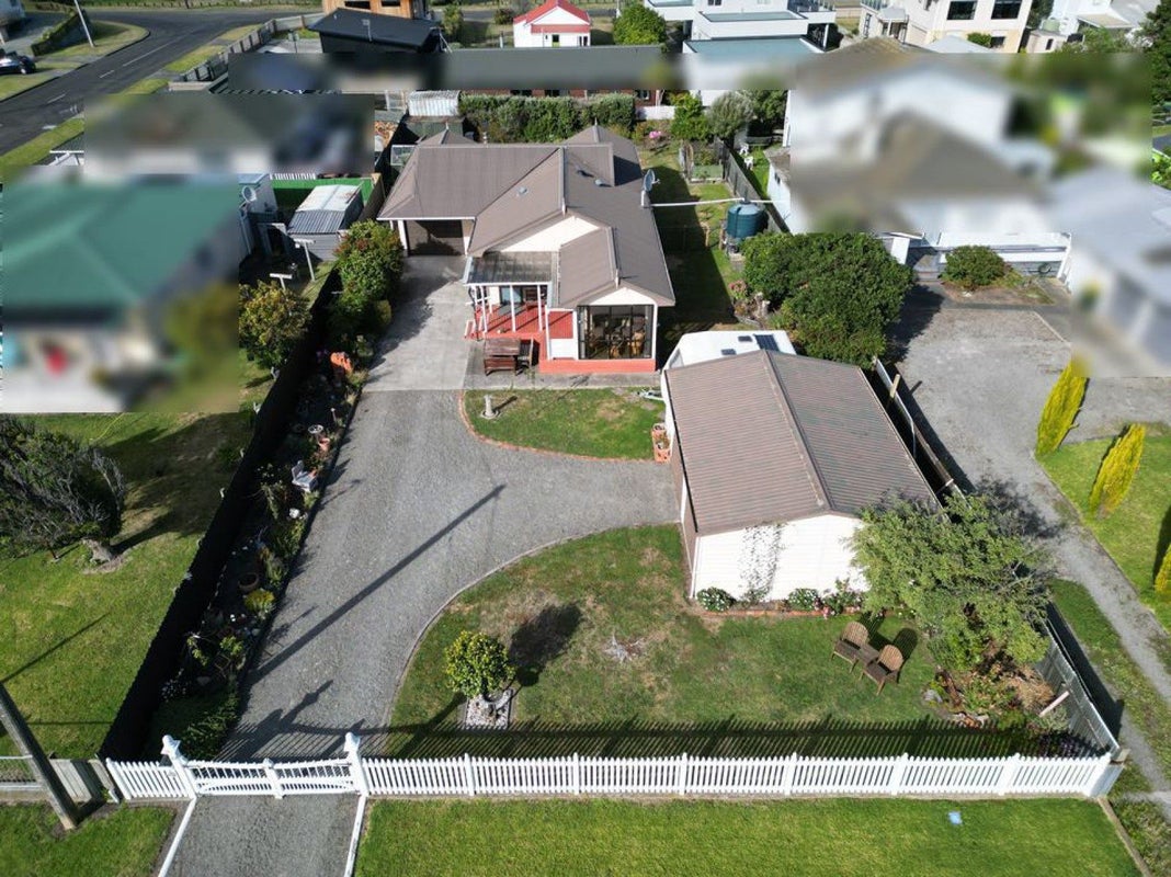 22 Shortt Street, Foxton Beach, Foxton - Carousel 27