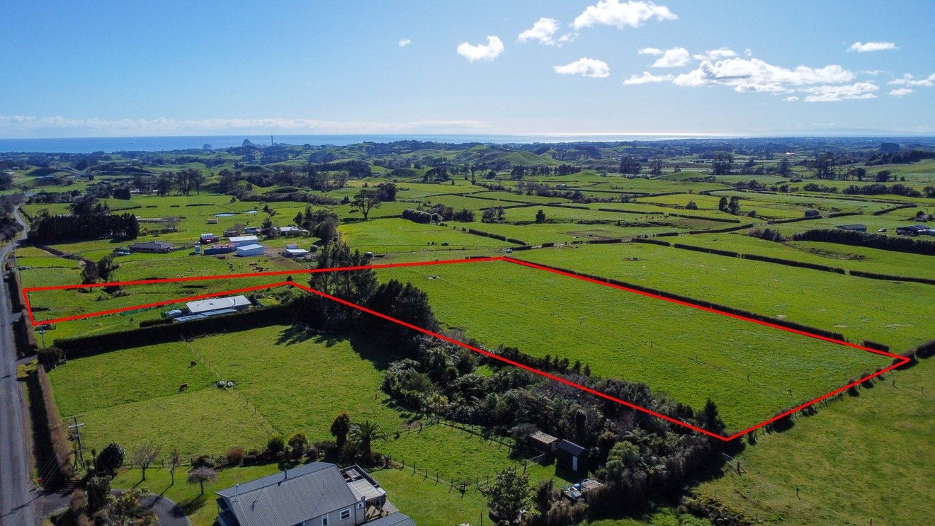 611 Hurford Road, Hurford, New Plymouth - Carousel 19