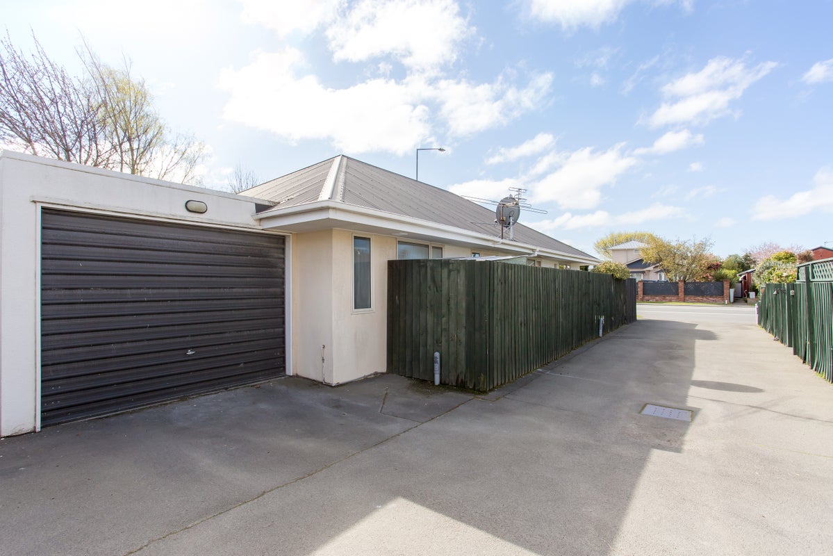 1/215 Wairakei Road, Bryndwr, Christchurch - Carousel 16