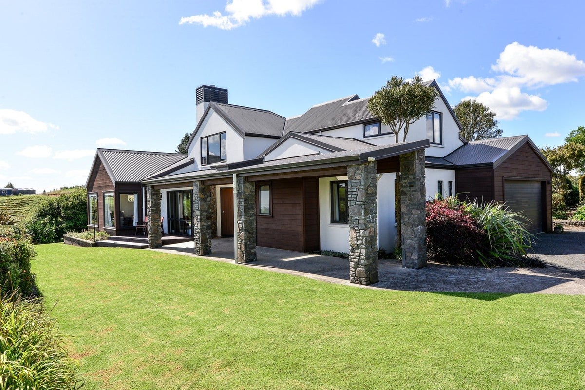29 Hockly Road, Rotokauri, Hamilton - Carousel 1