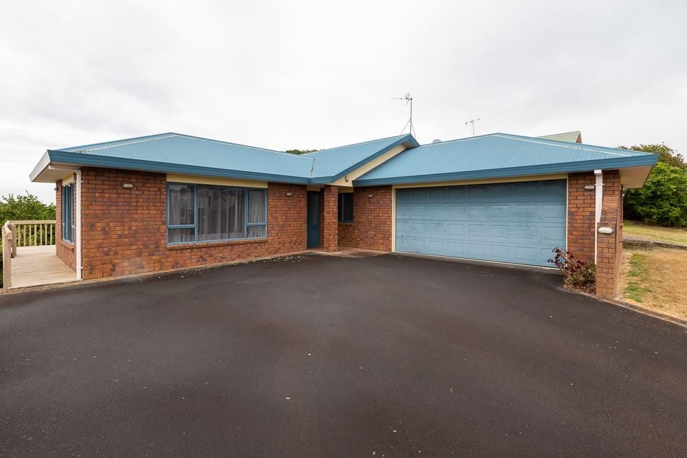 27 Church Road, Pukete, Hamilton - Carousel 1
