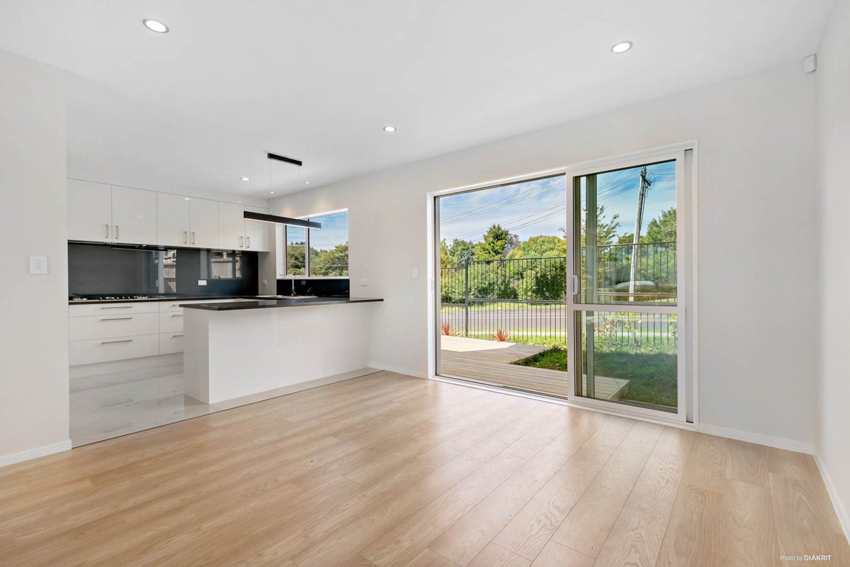 27 Fishwicke Lane, Albany, Auckland - Carousel 2