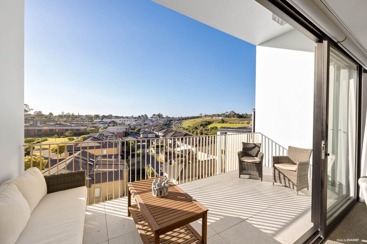 404/1 Bluegrey Avenue, Stonefields, Auckland - Carousel 2