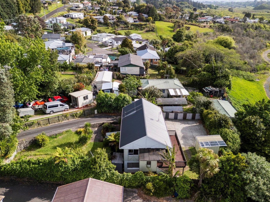 61 Bongard Street, Gate Pa, Tauranga - Carousel 13