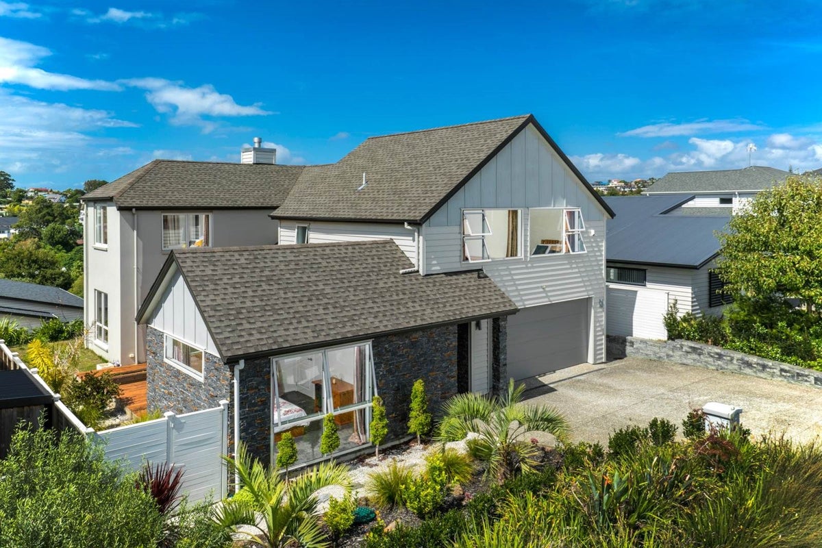 24 Westerley Place, Long Bay, Auckland - Carousel 1