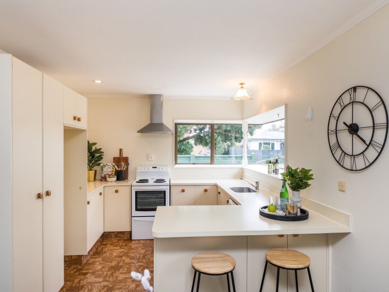 34A Puriri Terrace, Roslyn, Palmerston North - Carousel 2
