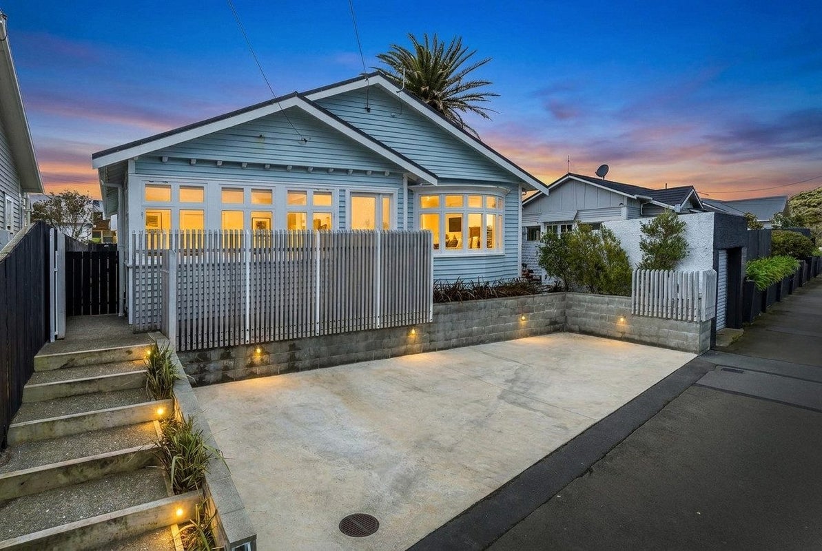 185 Coutts Street, Rongotai, Wellington - Carousel 2