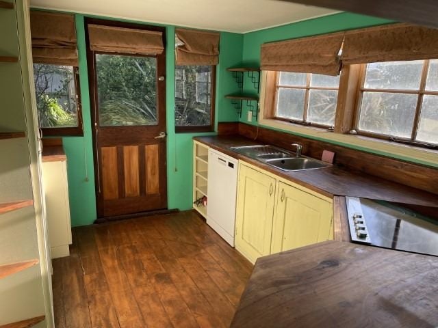 166 South Street, Hampstead, Ashburton - Carousel 2