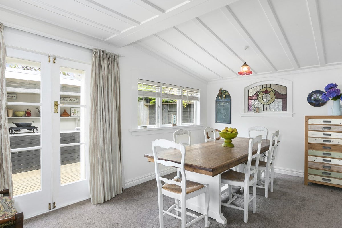 29 Slant Street, Careys Bay, Port Chalmers - Carousel 2
