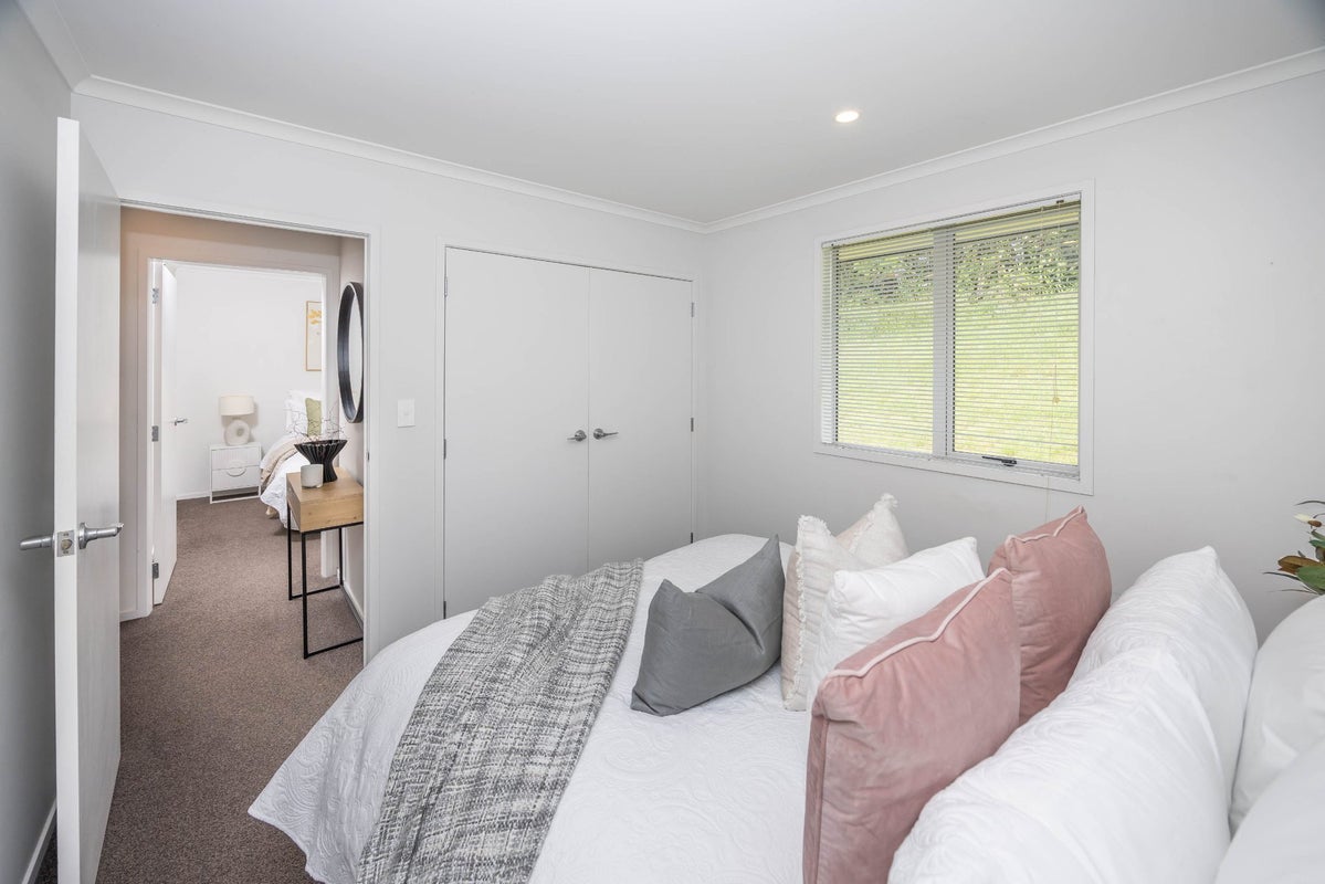 19 Mahy Way, Leamington, Cambridge - Carousel 2