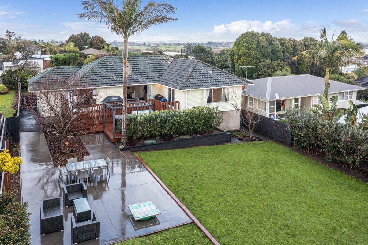 4 Red Hill Road, Red Hill, Papakura - Carousel 2