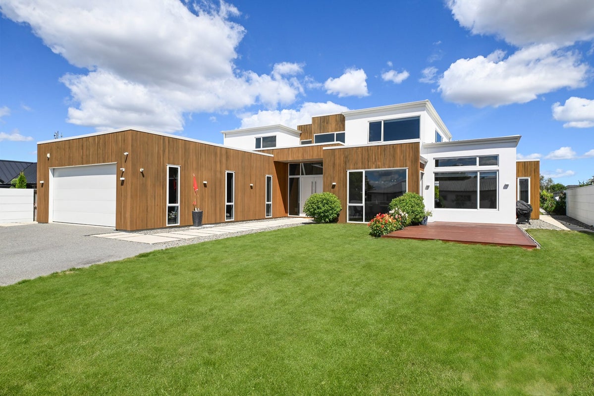 33 Roy Hilton Drive, Flagstaff, Hamilton - Carousel 2