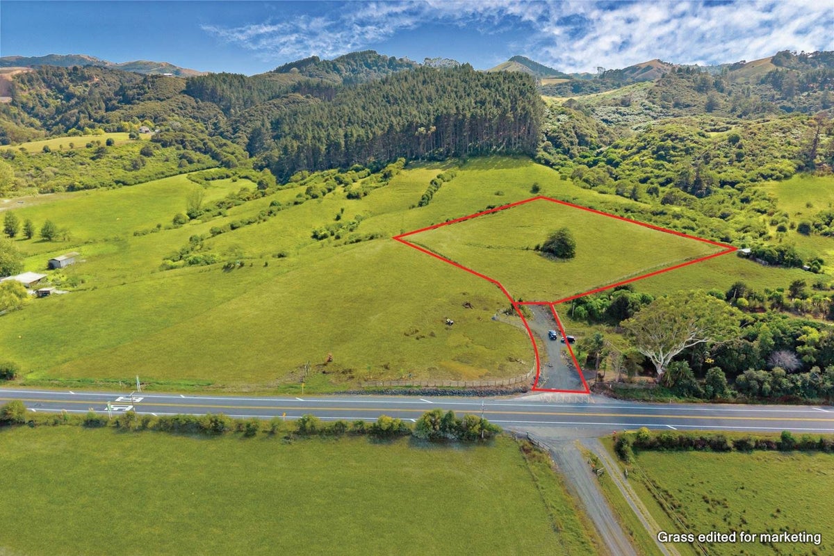 0 State Highway 2, Mangatawhiri - Carousel 2