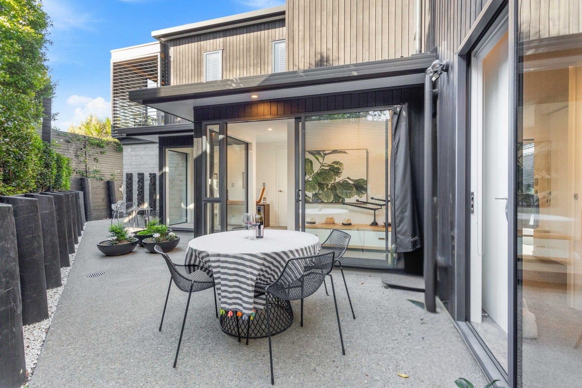 352D Beach Road, Mairangi Bay, Auckland - Carousel 2