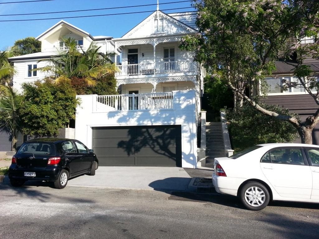 32 Collingwood Street, Freemans Bay, Auckland - Carousel 1