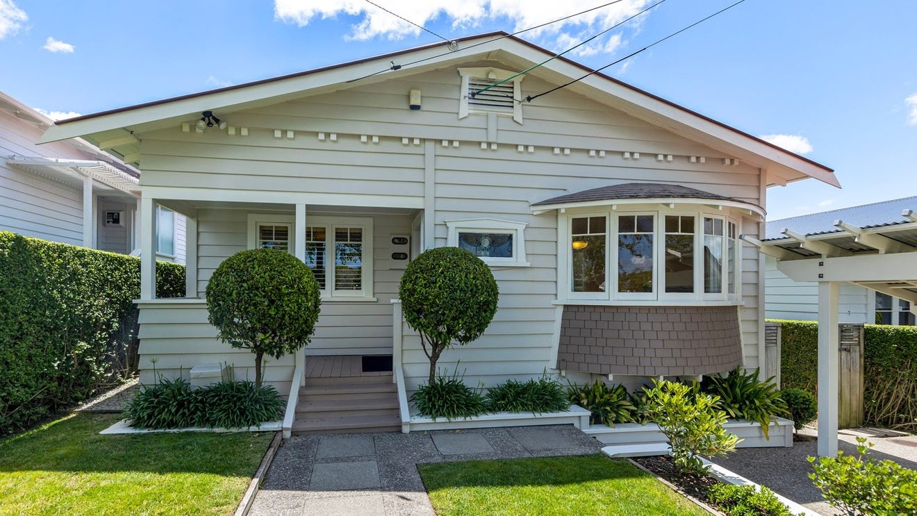 48 Chester Avenue, Westmere, Auckland - Carousel 1
