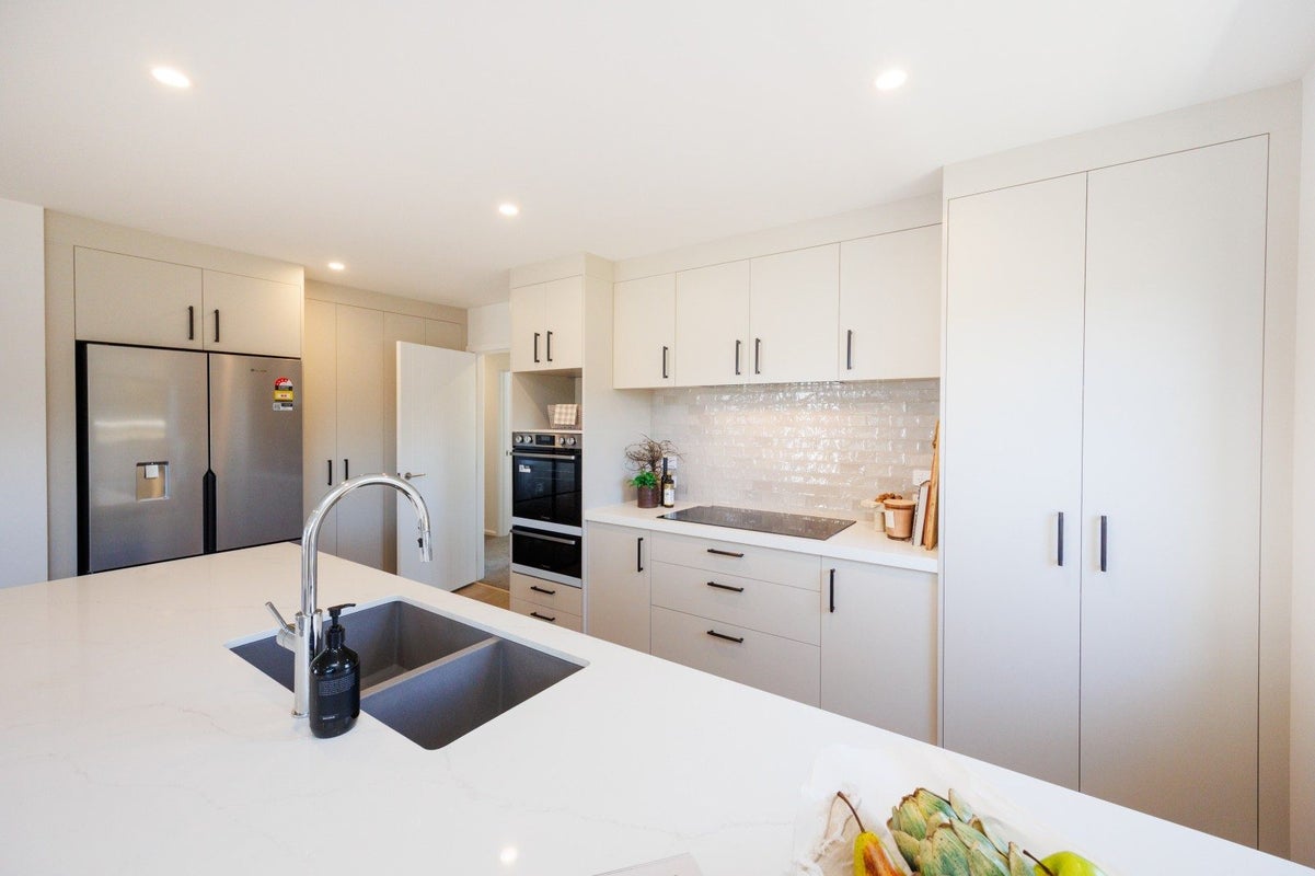 238B Park Road, Hokowhitu, Palmerston North - Carousel 2