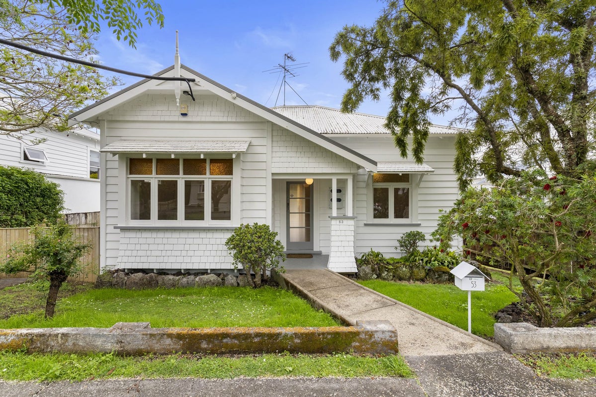 53 Malvern Road, Morningside, Auckland - Carousel 1