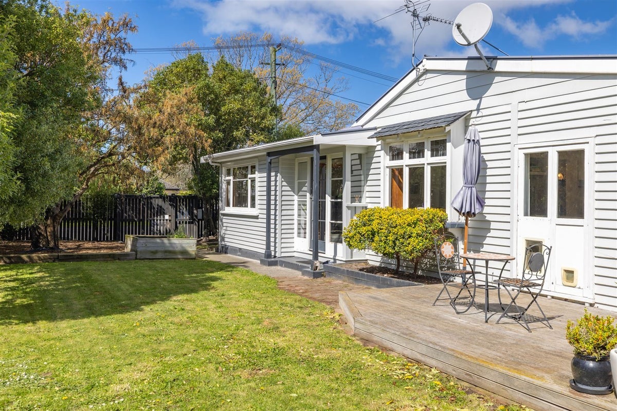 1 Chancellor Street, Richmond, Christchurch - Carousel 1