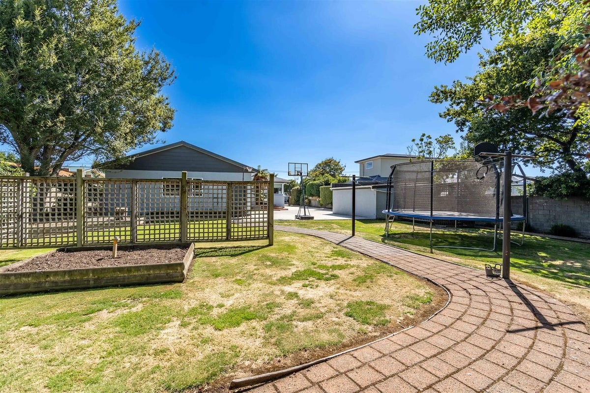 15 Weka Street, Waikiwi, Invercargill - Carousel 32
