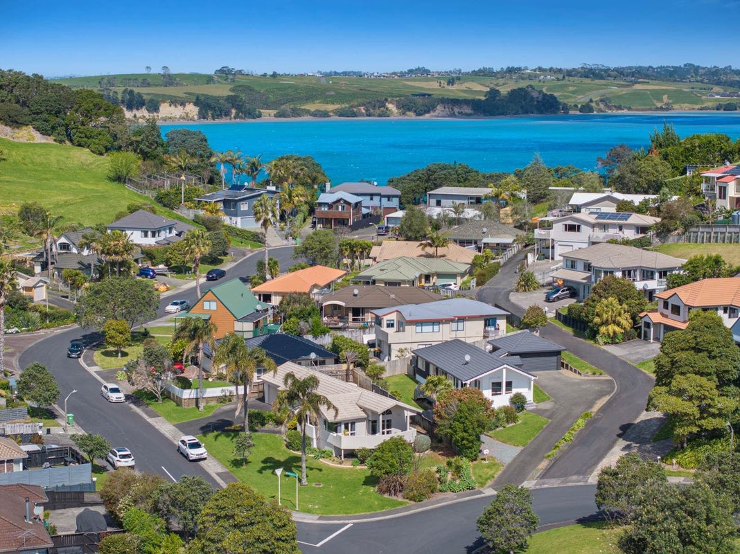 2 Mollyhawk Rise, Arkles Bay, Rodney, Auckland - Carousel 27