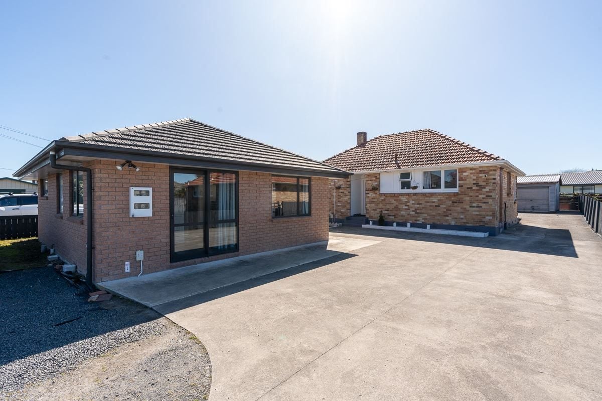 9 Odette Street, Bader, Hamilton - Carousel 1